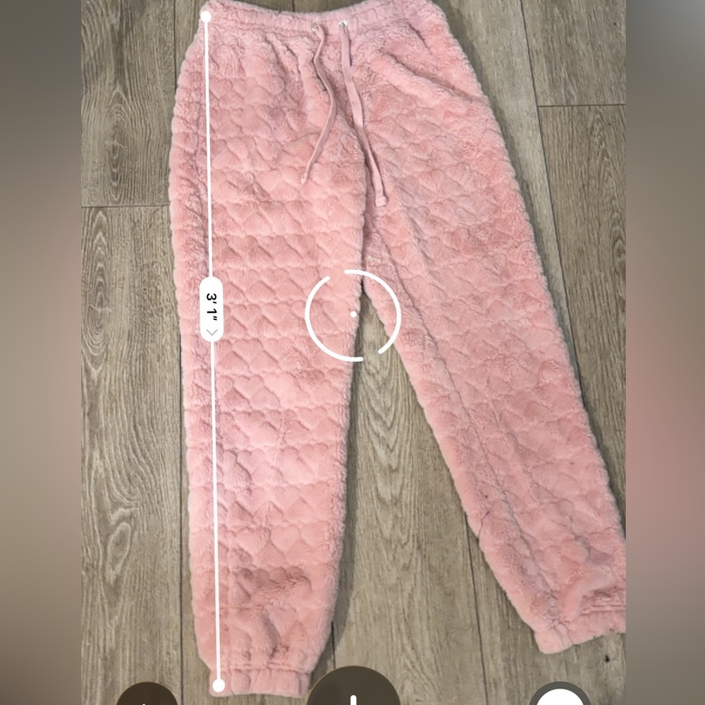 SMALL Crave Fame Fuzzy joggers /soft Pink Heart Pajama Pants - Picture 5 of 7